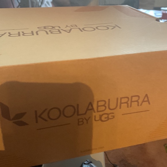 Koolaburra UGG dusty olive Ortholite boot shoe 11 - Picture 2 of 3